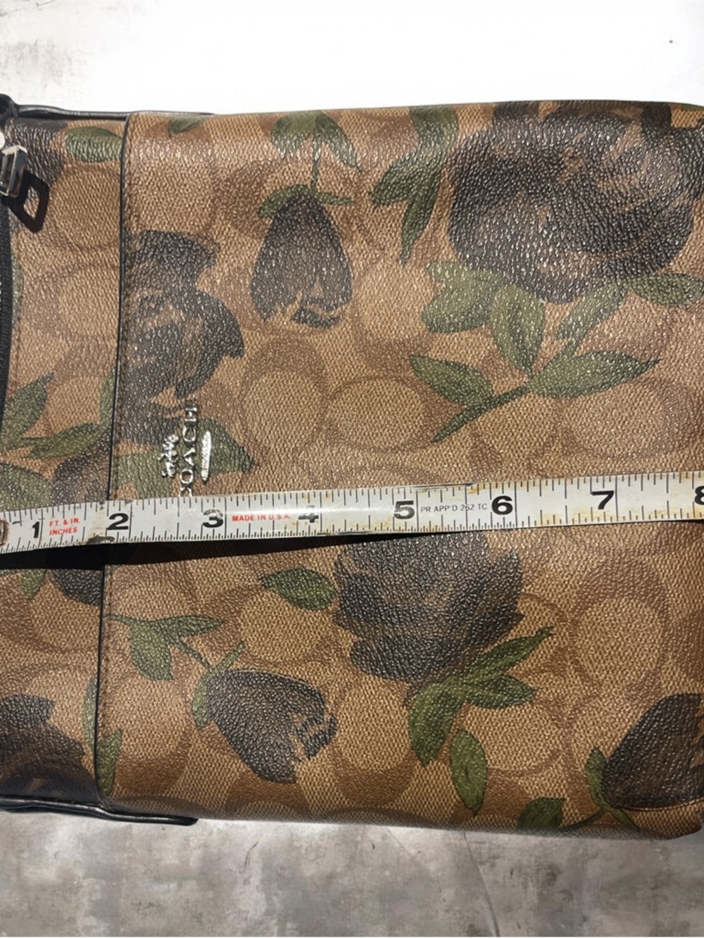 Coach Brown Signature Bag with Black Trim - Picture 6 of 7